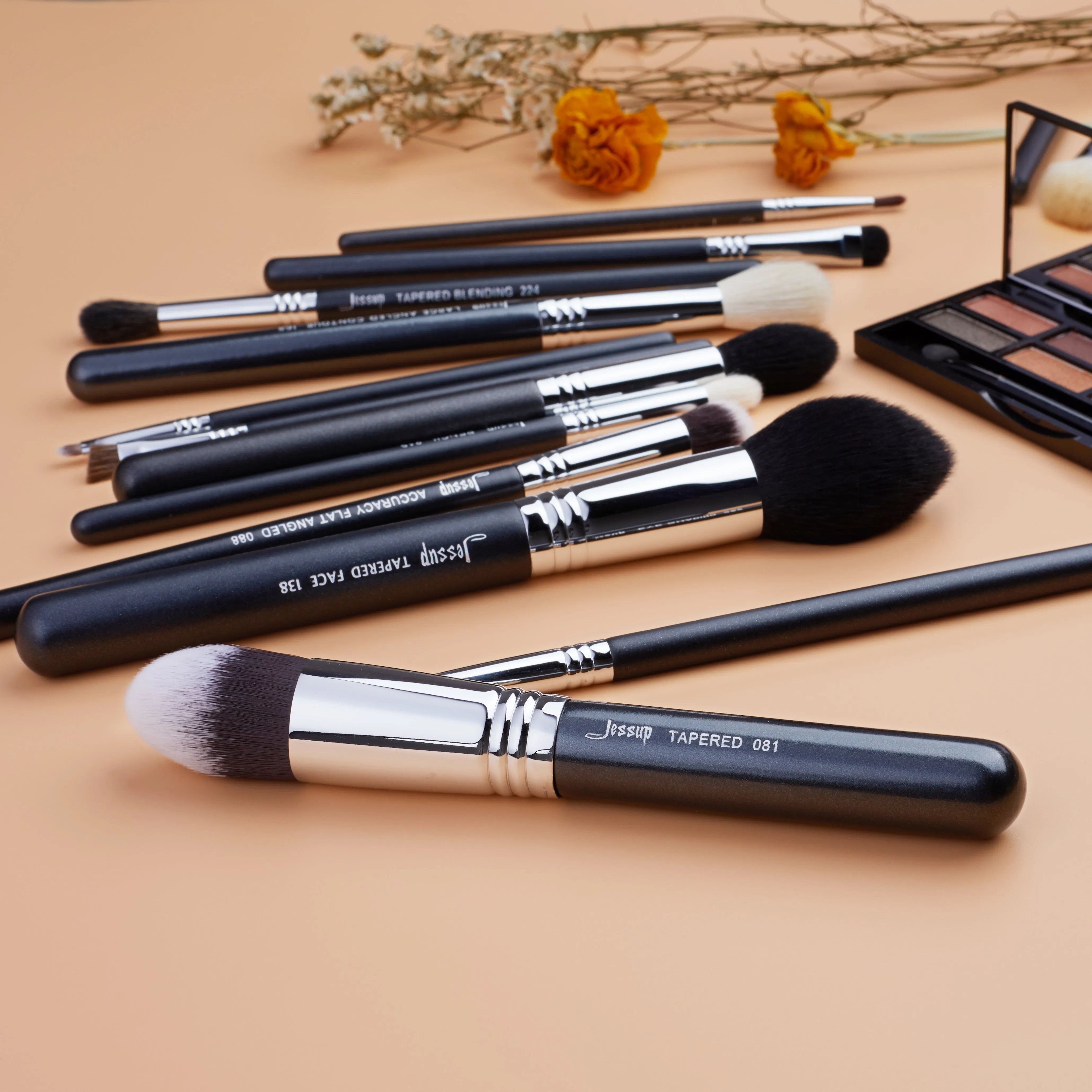 PRO 12 Pcs Makeup Brush Set T128